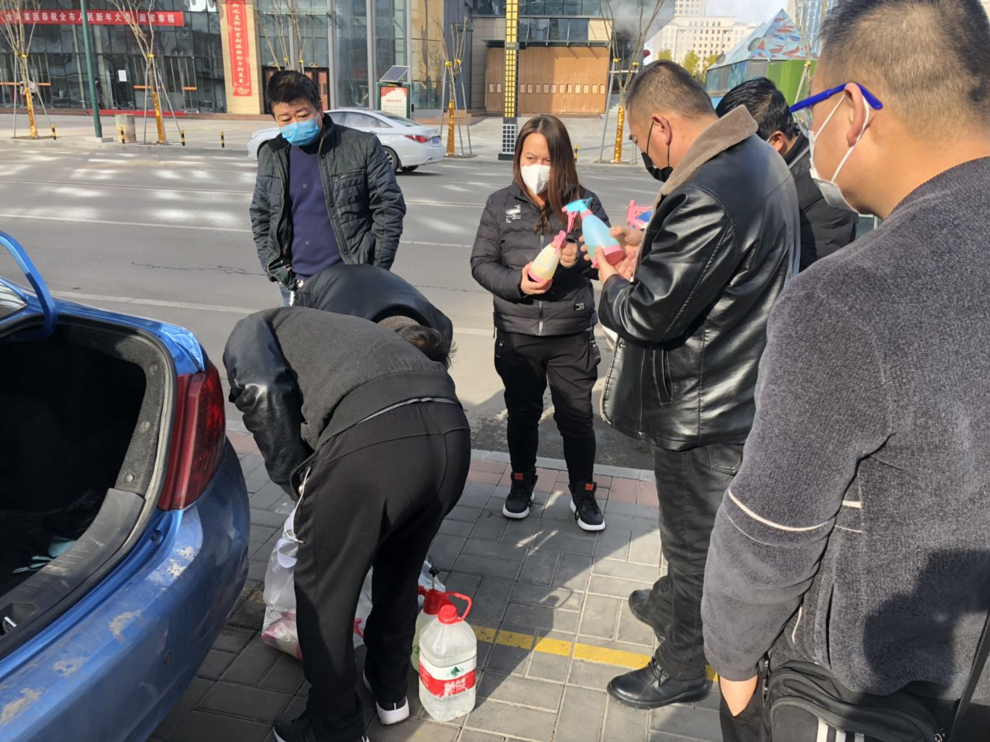 华球体育泓源新能源出租汽车有限责任公司召开疫情防控工作部署安排会(图3)