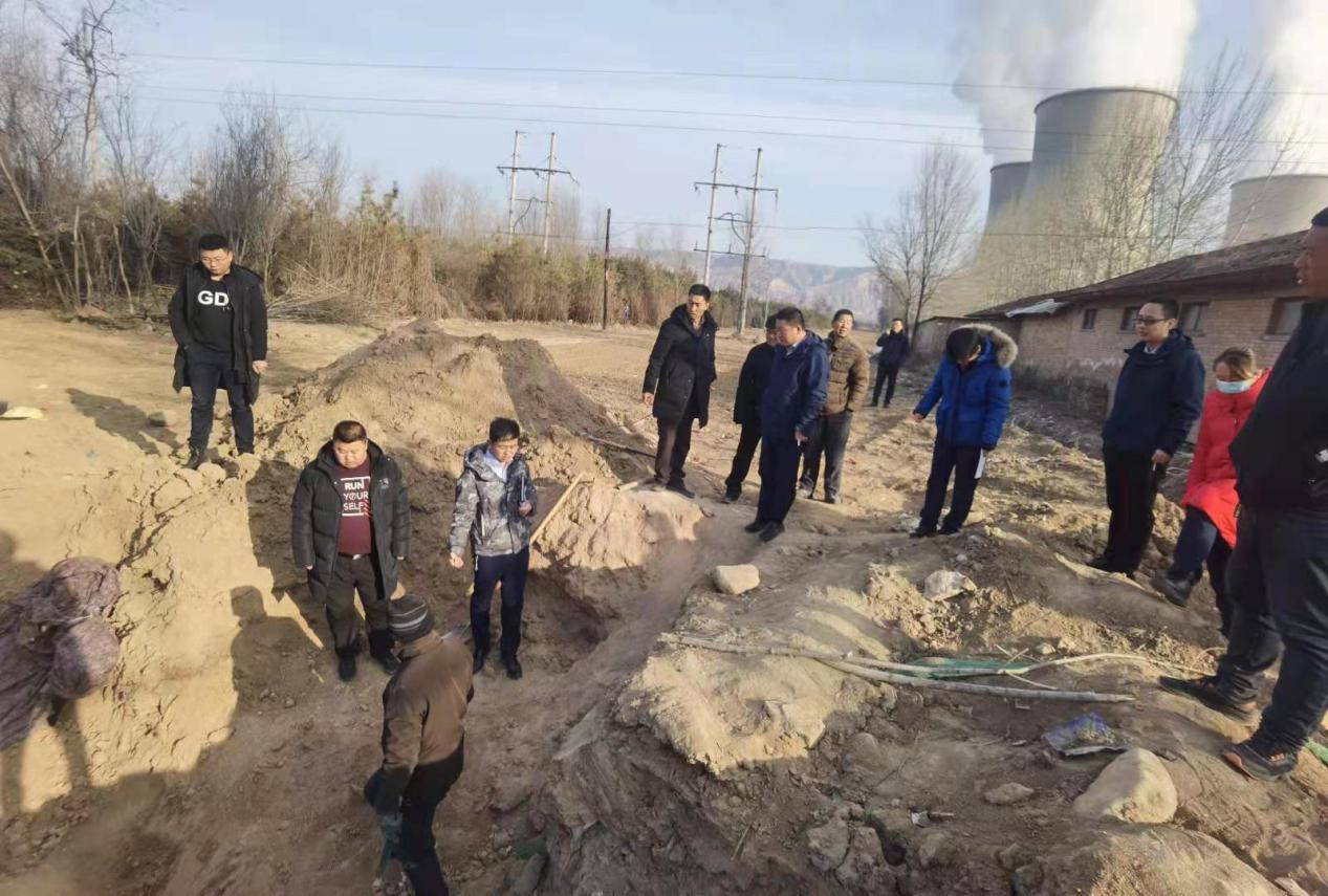 泓源公司组织开展华球体育工业园区供热三期（东七路—泾河大道段）工程竣工验收(图2)